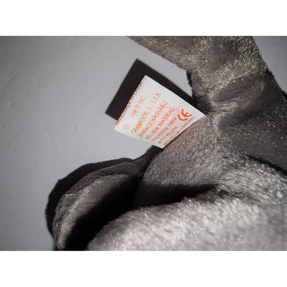 Ty Beanie Babies Ants The Anteater November 7 1997‎